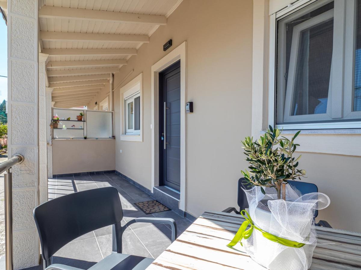 Corfu  M&K - Maria'S Stylish Apartment Near Alykes Beach מראה חיצוני תמונה