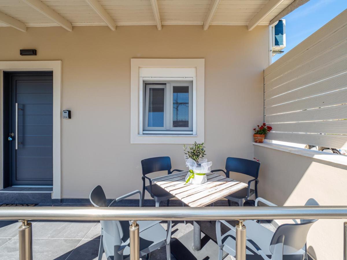 Corfu  M&K - Maria'S Stylish Apartment Near Alykes Beach מראה חיצוני תמונה